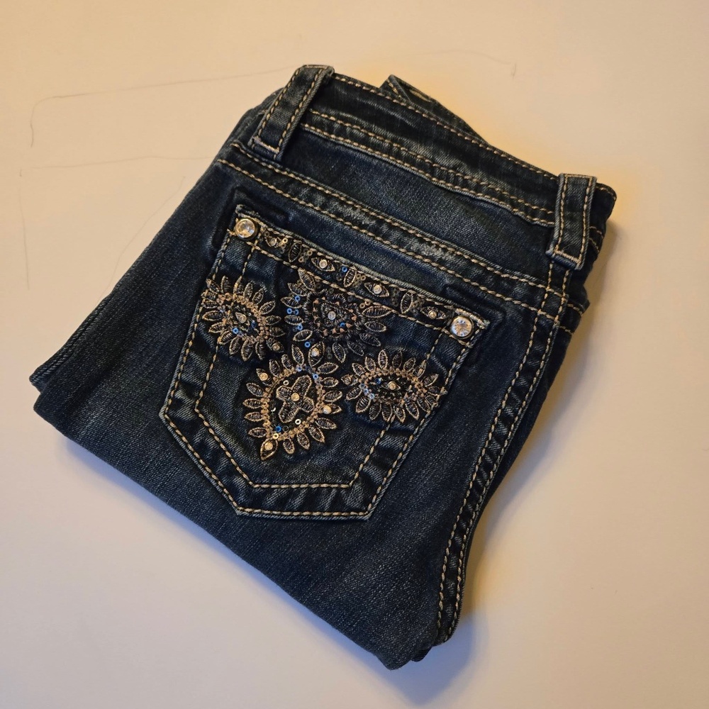 Miss Me - Size 25 - Slim Bootcut
